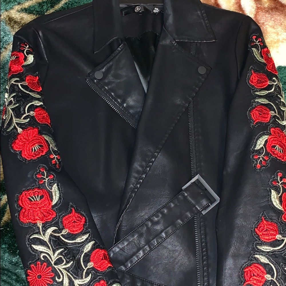 Faux leather jacket - Picture 2 of 2